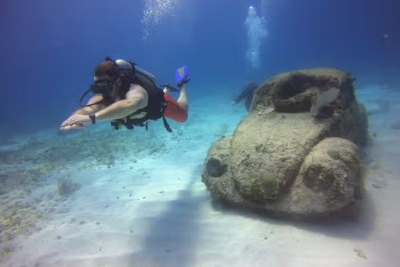 Buceo en el MUSA - photo 8