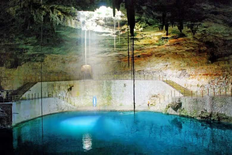 Comida buffet y espectáculo nocturno en Chichén Itzá - photo 3