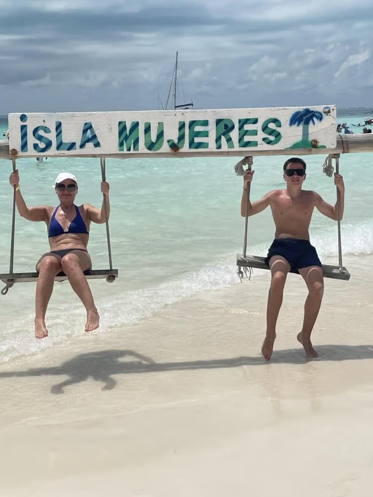 Excursión a Isla Mujeres en catamarán - photo 9